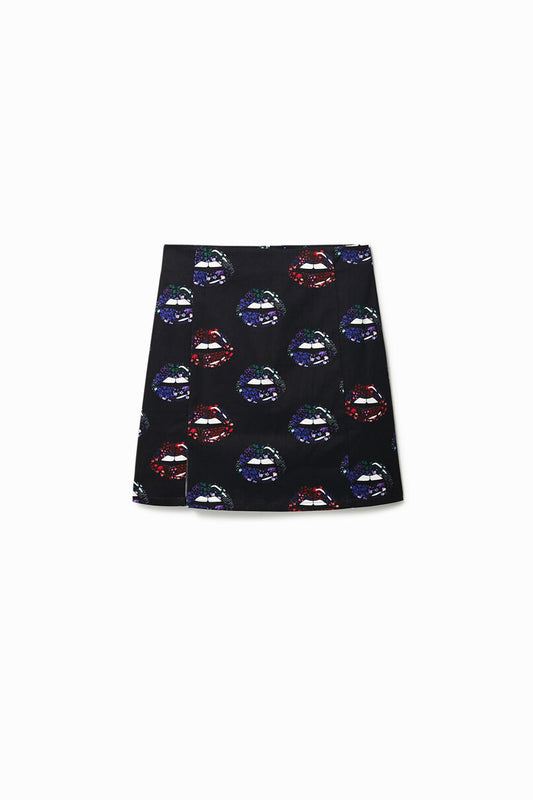 Slim lips miniskirt