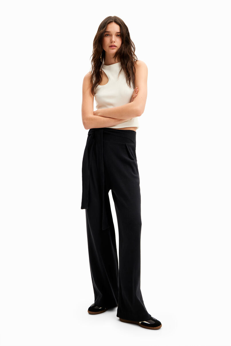 Wide-leg knit trousers