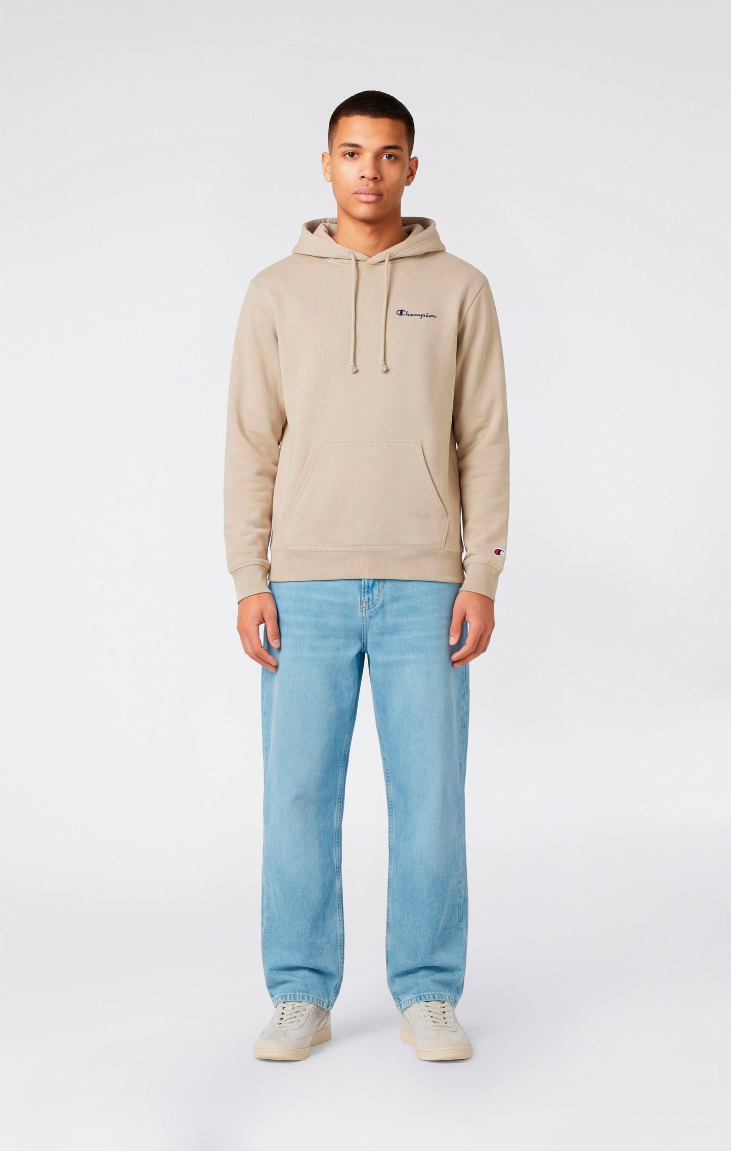Leichter Kapuzenpullover für Herren mit kleinen gestickten Logo-Symbolen