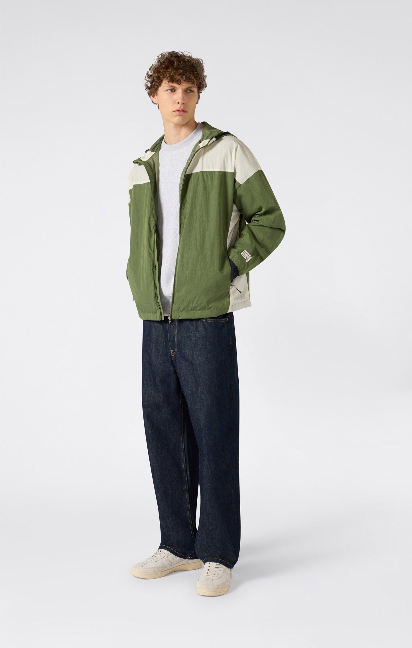 Men's Lightweight Hooded Windbreaker Jacket