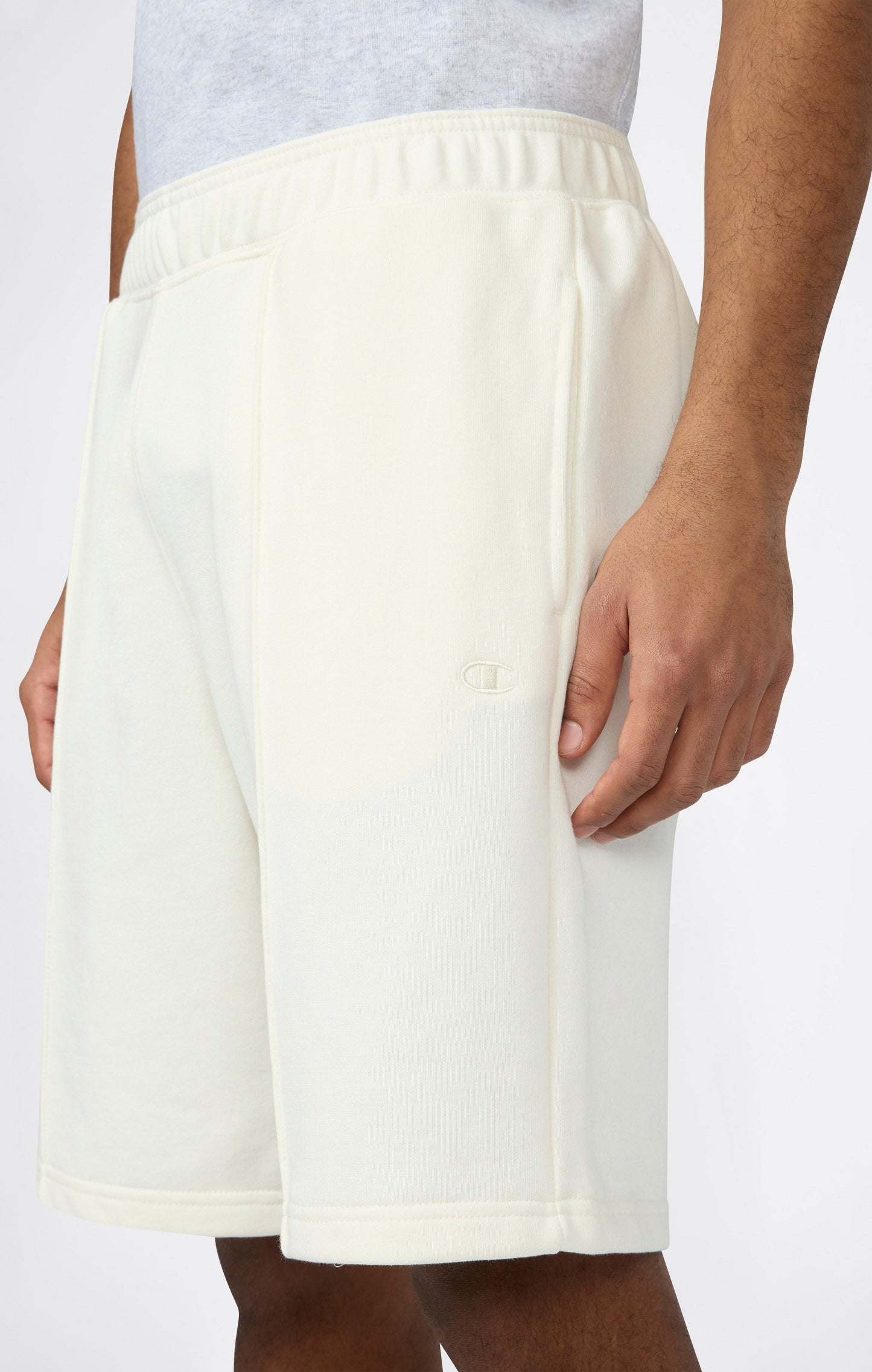 Men's 9 Bermuda Shorts with Stitched Pintuck Icons