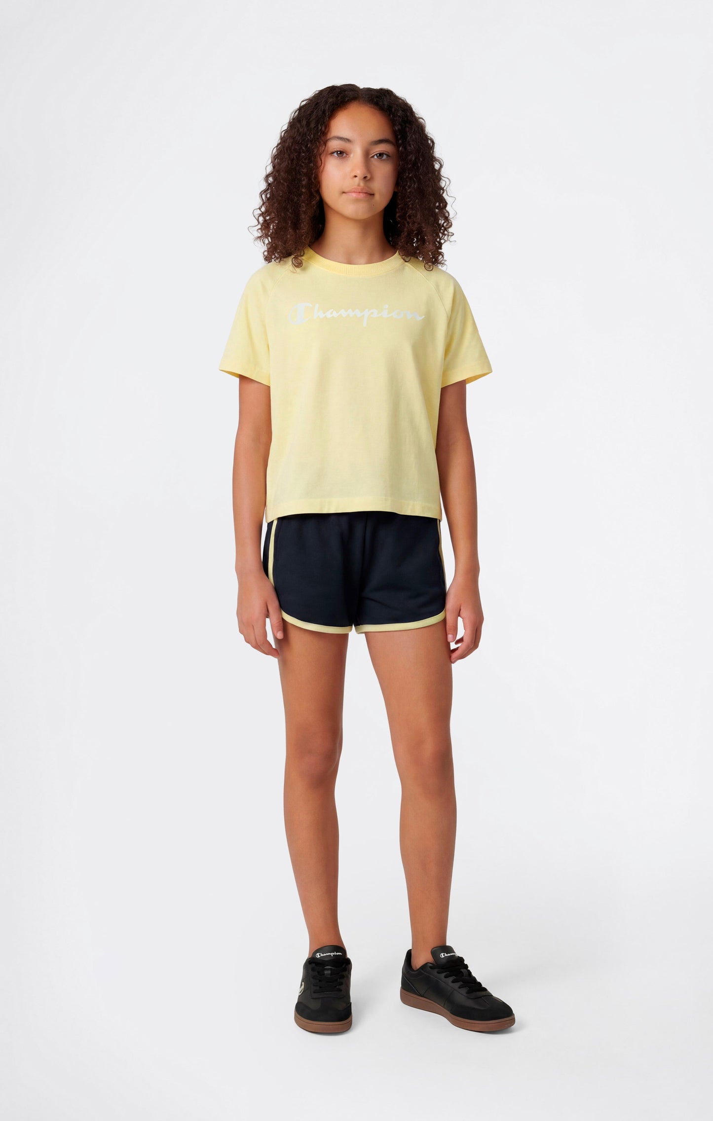 Girls' T-Shirt and Shorts Set Icons