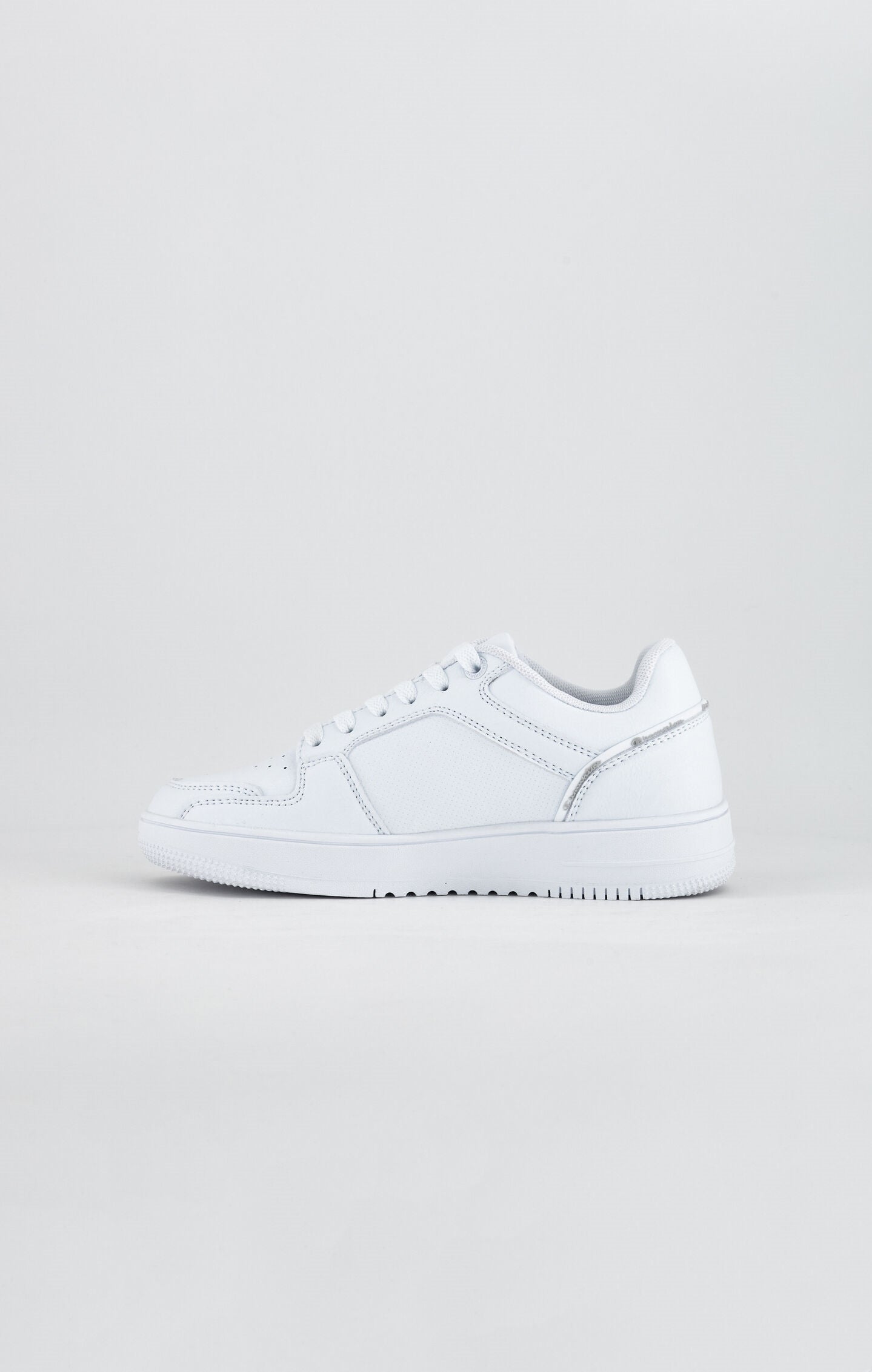 Boys RD18 2.0 Low Trainers
