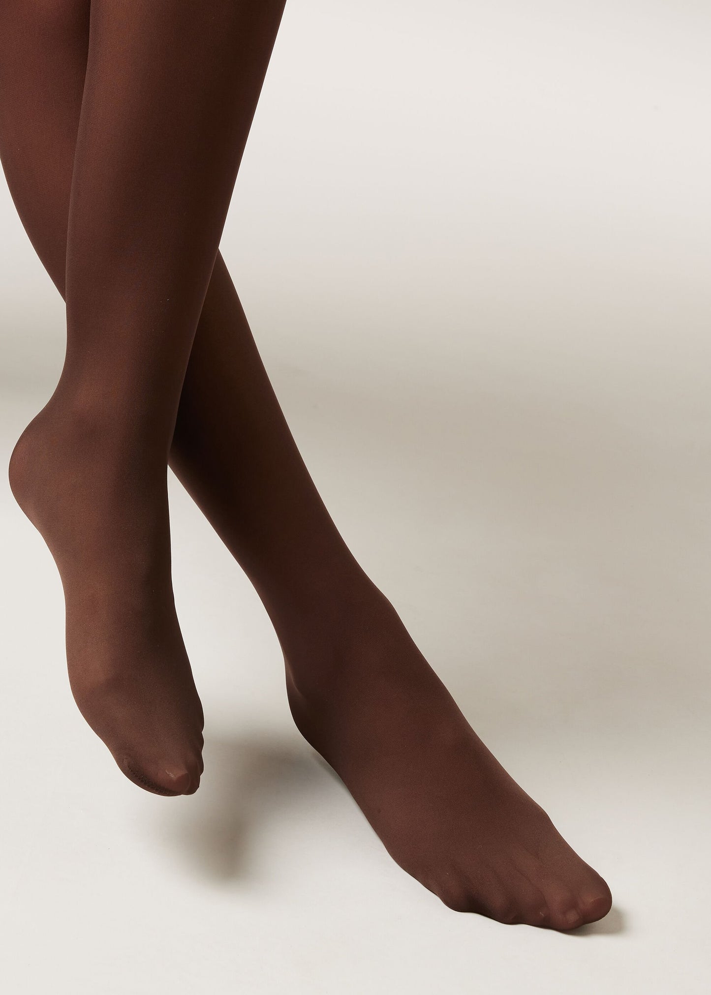 Matt Invisible 30 Denier Semi-Opaque Tights