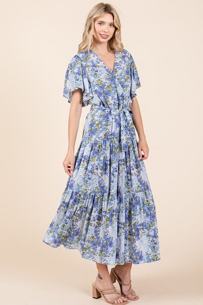 Mittoshop Geblümtes Kleid mit Bindegürtel und Stufenrock