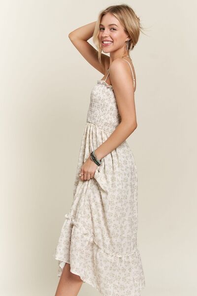 ADORA Gesmoktes geblümtes Camisole-Kleid mit Rüschensaum